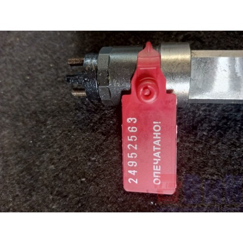 Форсунка топливная электрическая MAN D2066 (563)-3