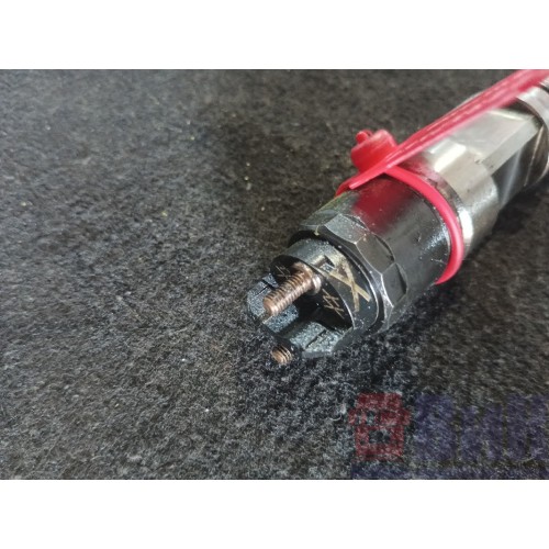 Форсунка топливная электрическая MAN D2066 (564)-1