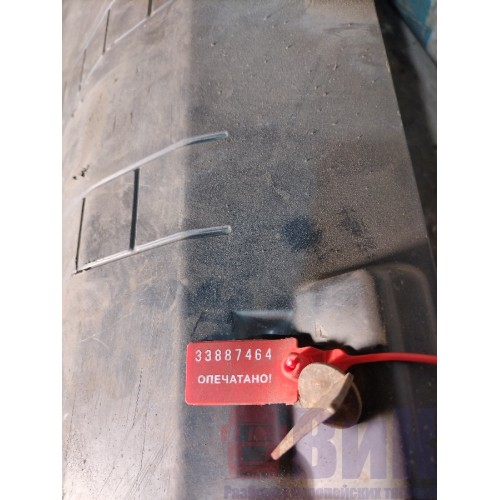 Крышка ящика АКБ Volvo FH 13 616047 (464)-3