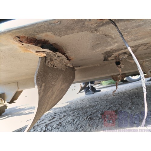 Кабина частично разукомплектованная DAF 105 003323 2013г (407)-16