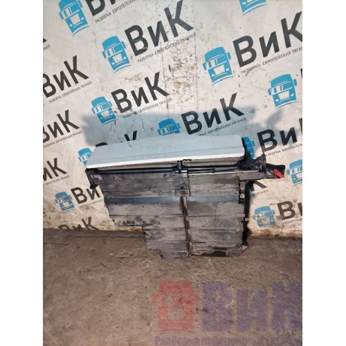 Ящик инструментальный Volvo FH 4 785702 (336)