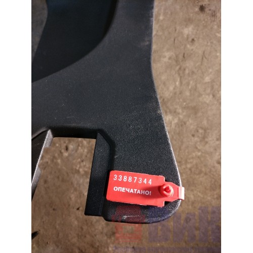 Накладка верхней подножки Volvo FH 4 785702 RH (344)-2