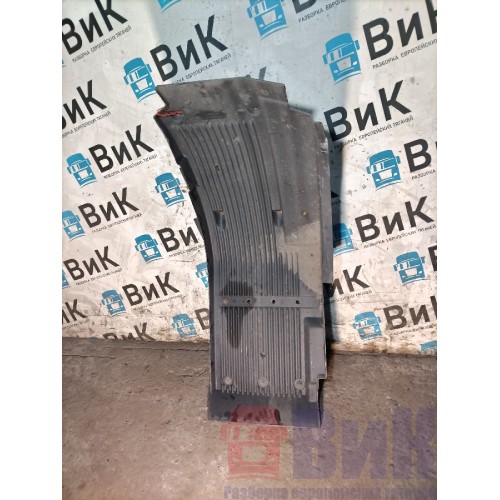 Подкрылок под кабину LH Volvo FH 4 785702 (деф.) (387) 