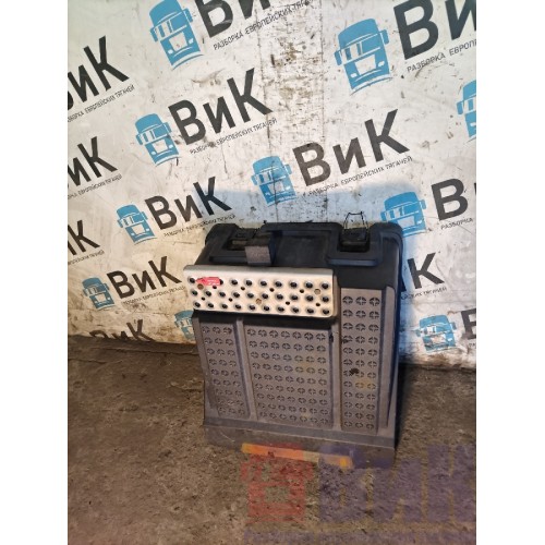 Крышка ящика АКБ Scania R6 156776 (382)