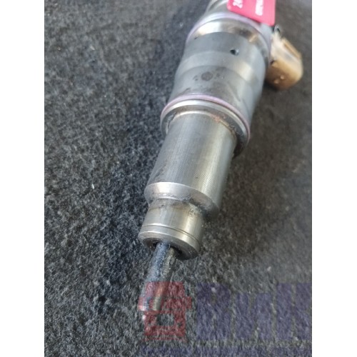 Форсунка топливная электрическая Renault DXI 11-13 20555521 (761)-2