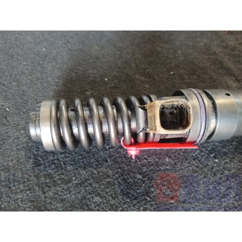 Форсунка топливная электрическая Renault DXI 11-13 20555521 (762)-1