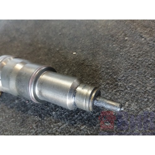 Форсунка топливная электрическая Renault DXI 11-13 21582094 (773)-1