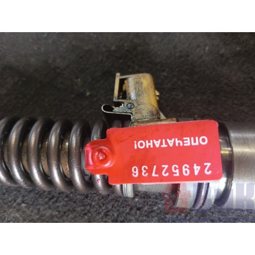 Форсунка топливная электрическая Renault DXI 11-13 20747797 (736) -1