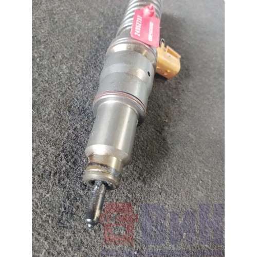 Форсунка топливная электрическая Renault DXI 11-13 20747797 (737)-3