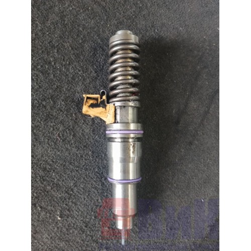 Форсунка топливная электрическая Renault DXI 11-13 20747797 (741)-4