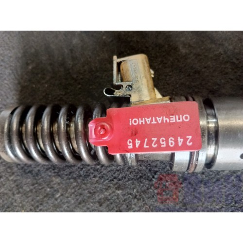 Форсунка топливная электрическая Renault DXI 11-13 20747797 (745)-4