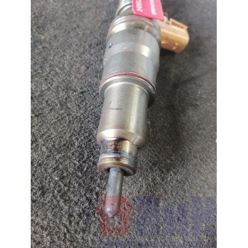 Форсунка топливная электрическая Renault DXI 11-13 20747797 (747)-4