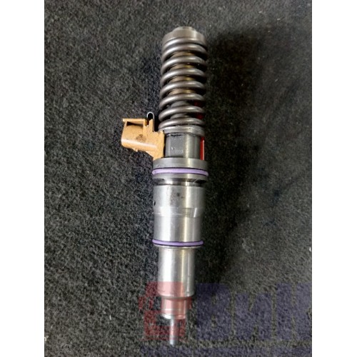 Форсунка топливная электрическая Renault DXI 11-13 20747797 (749)-5