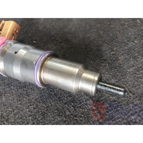 Форсунка топливная электрическая Renault DXI 11-13 20747797 (750)-3