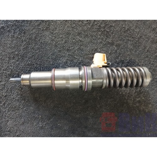 Форсунка топливная электрическая Renault DXI 11-13 20584348 (712)-3