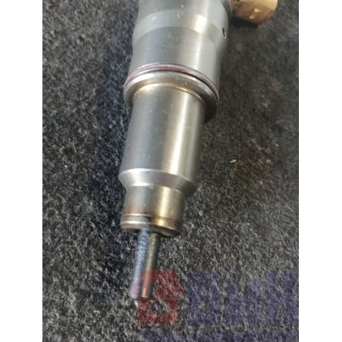 Форсунка топливная электрическая Renault DXI 11-13 20584348 (713)-5