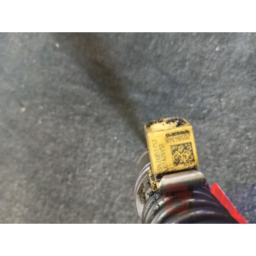 Форсунка топливная электрическая Renault DXI 11-13 20584348 (717)-4