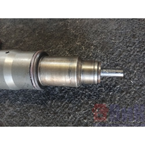 Форсунка топливная электрическая Renault DXI 11-13 20584348 (717)-5