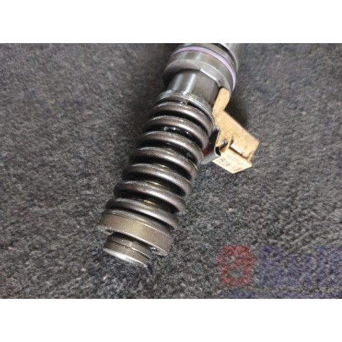 Форсунка топливная электрическая Renault DXI 13 20972222 (721)-5