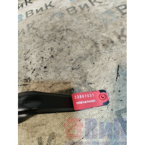 Кронштейн дверной крышки Renault TS 001057 (031)-2