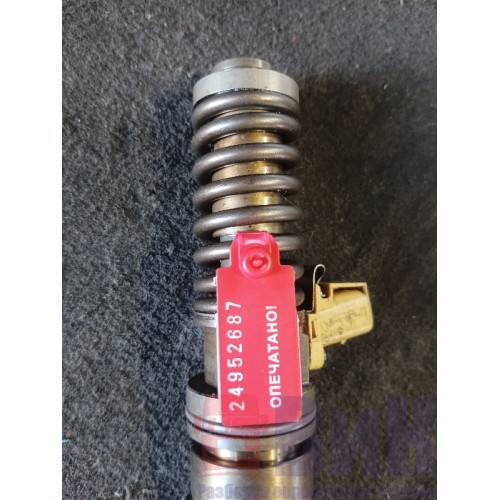 Форсунка топливная электрическая Volvo D13A  20584347 (687)-2