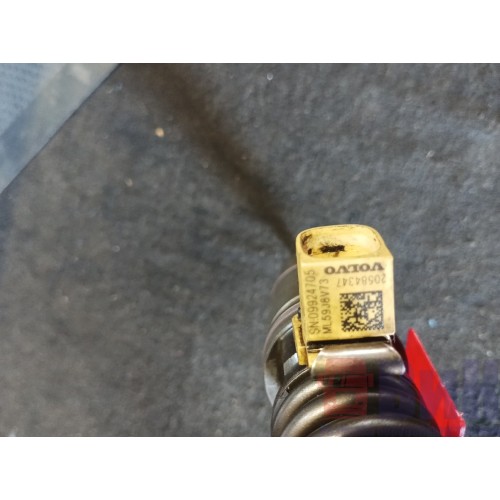 Форсунка топливная электрическая Volvo D13A  20584347 (688)-4