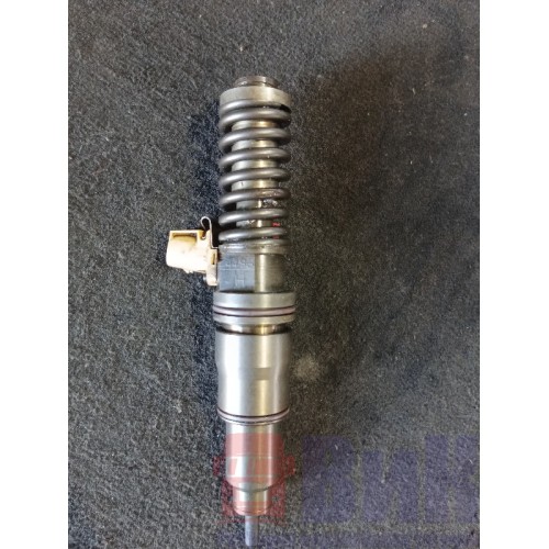 Форсунка топливная электрическая Volvo D13A  20584347 (688)-1