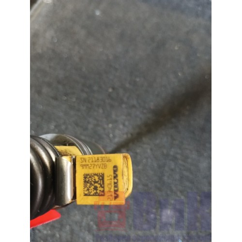 Форсунка топливная электрическая Volvo D13A  21340615 (689)-5