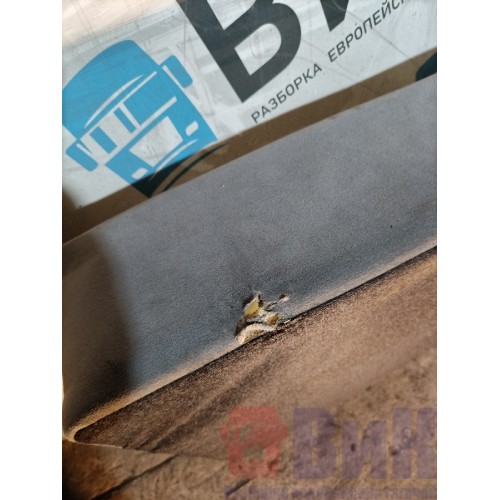 Спальник нижний Renault TS 001057 с деф. (203)-1