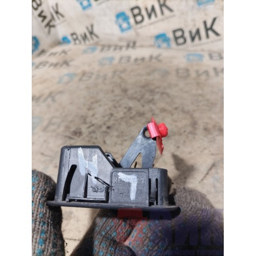 Ручка открывания инструментального ящика Renault TS 001057 (222)-1