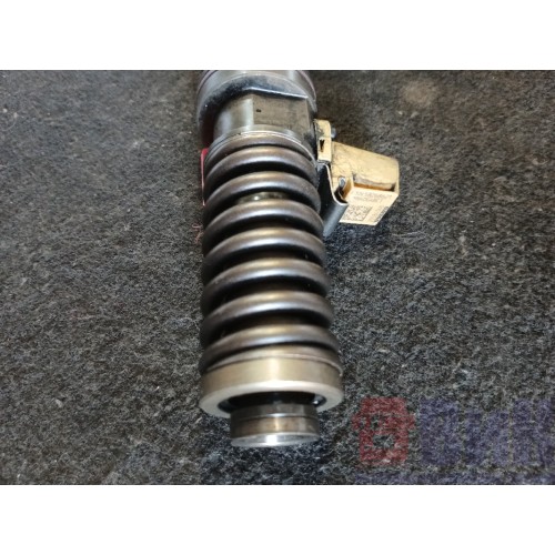 Форсунка топливная электрическая Volvo D13A  20584346 (678)-3