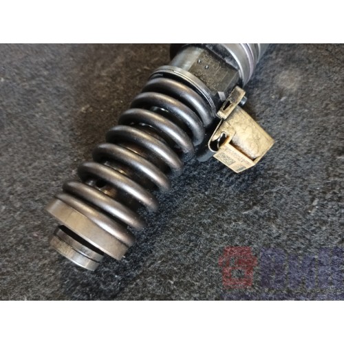 Форсунка топливная электрическая Volvo D13A  20584346 (679)-1