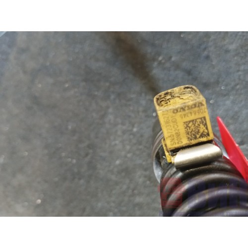 Форсунка топливная электрическая Volvo D13A  20584346 (680)-3