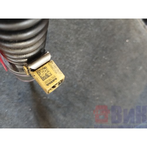 Форсунка топливная электрическая Volvo D13A  20584346 (662)-3