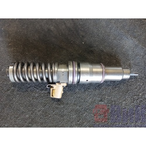 Форсунка топливная электрическая Volvo D13A  20584346 (666)-5