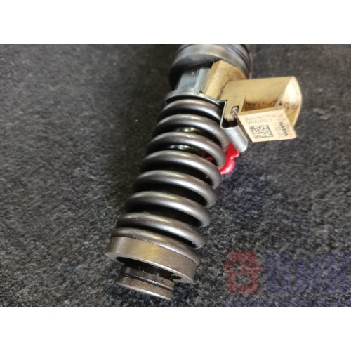 Форсунка топливная электрическая Volvo D13A  20972223 (631)-2