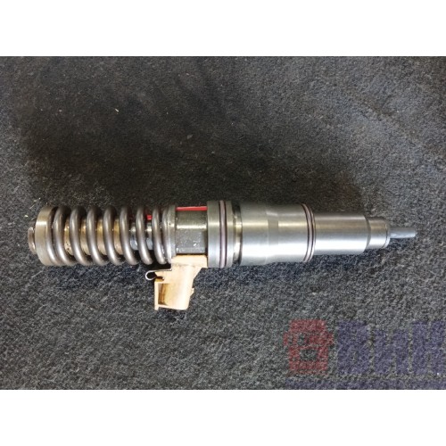 Форсунка топливная электрическая Volvo D13A  20972223 (635)-3