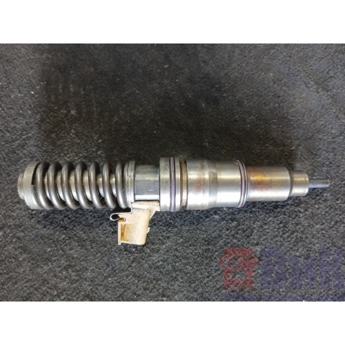 Форсунка топливная электрическая Volvo D13A  20972223 (636)-2