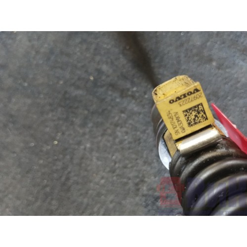 Форсунка топливная электрическая Volvo D13A  20972223 (636)-3