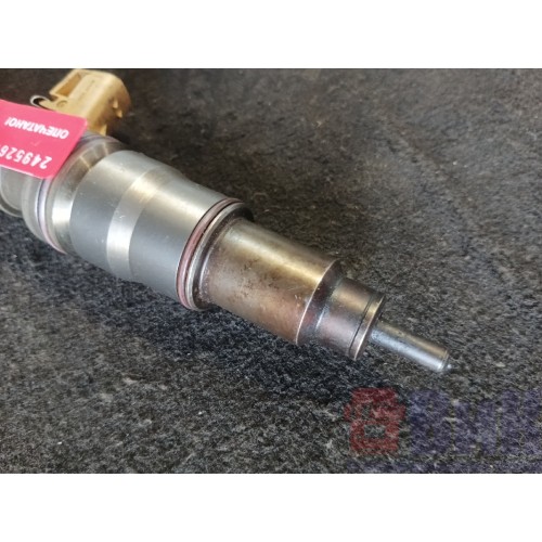 Форсунка топливная электрическая Volvo D13A  20972223 (637)-1