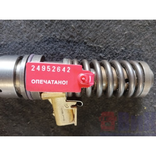 Форсунка топливная электрическая Volvo D13A  20972223 (642)-1