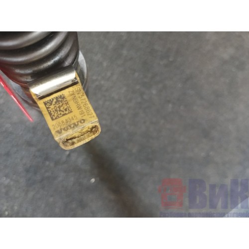 Форсунка топливная электрическая Volvo D13A  20584345 (650)-3