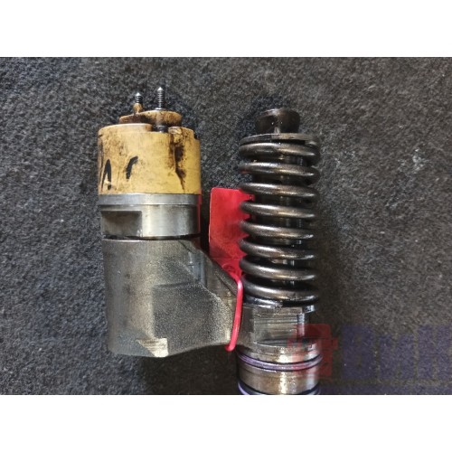 Форсунка топливная электрическая Volvo FH D12A Ч-образная 3155040 (622)-3