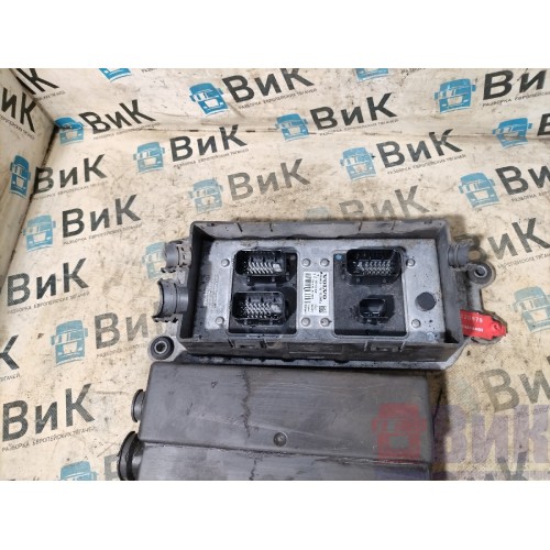 Блок RCIOM Lo Volvo FH 4 785702 (979)-1