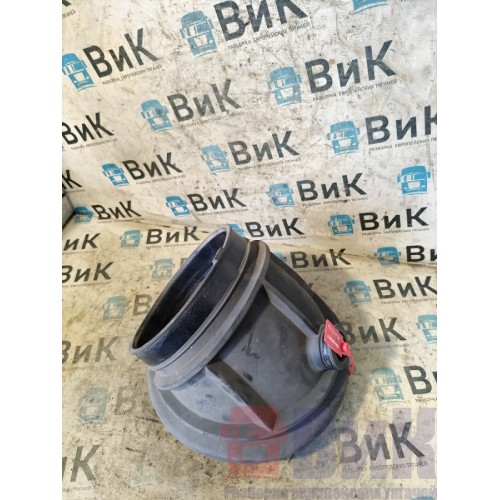 Патрубок воздушного фильтра Volvo FH 4 785702 резиновый (968)