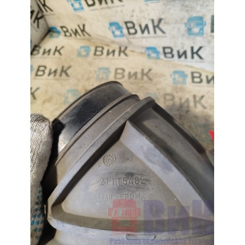 Патрубок воздушного фильтра Volvo FH 4 785702 резиновый (968)-2