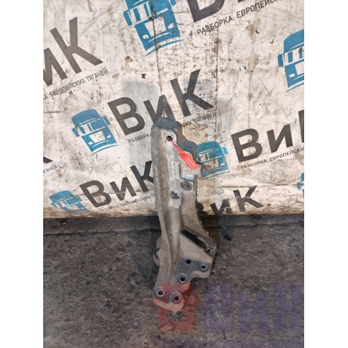 Кронштейн глушителя Volvo FH 4 785702 задний (934)