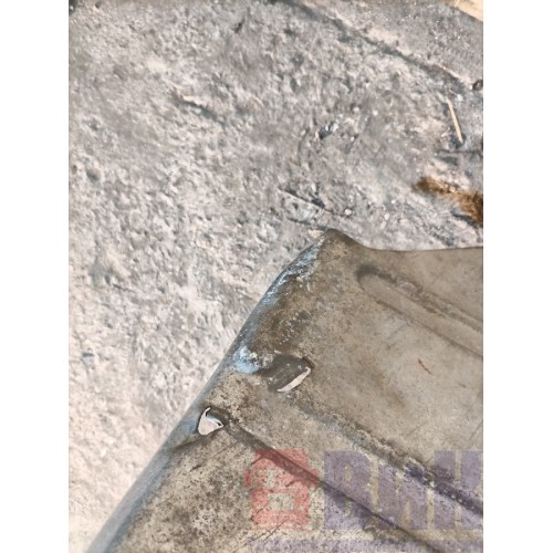 Накладка на глушитель Volvo FH 4 785702 верхняя деф. (970)-3