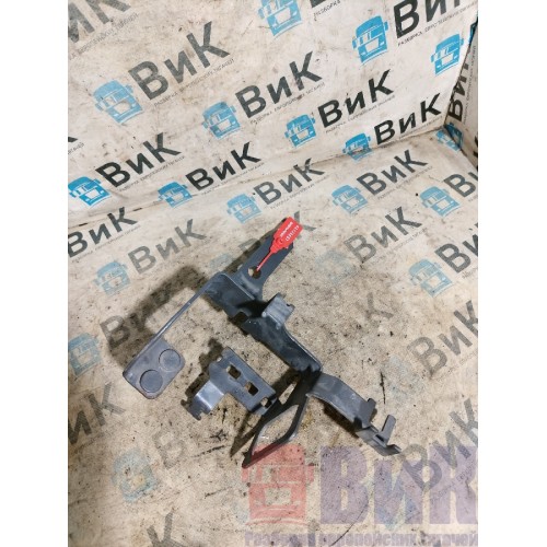 Кронштейн проводки Volvo FH 4 785702 (863)