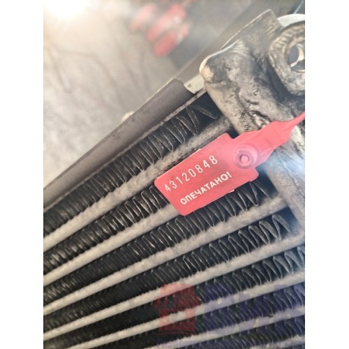 Интеркулер Volvo FH 4 785702 (848)-1